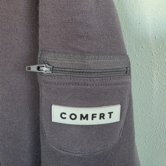 Comfrt Travel Essentials Steel Gray Hoodie-Large - Picture 3 of 6